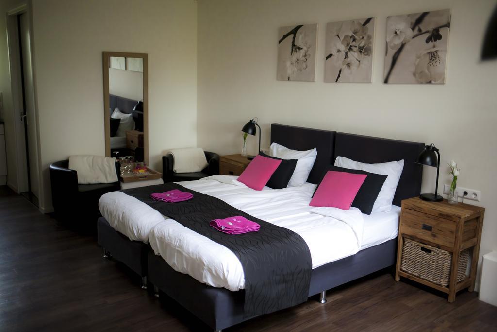 Rheezerstee Bed and Breakfast Eksteriør billede
